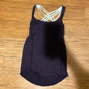 Lululemon tank